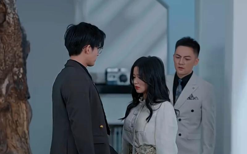 电影：假面情人