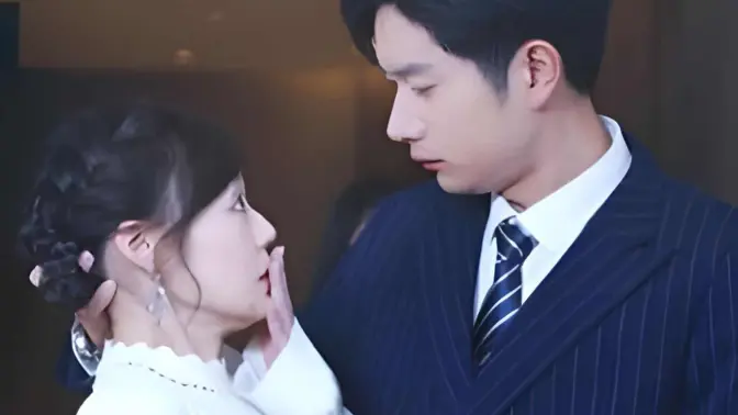 电影：惊闪婚老婆竟是超级大佬