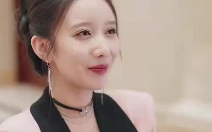 电影：逃婚夫妇又掉马甲了